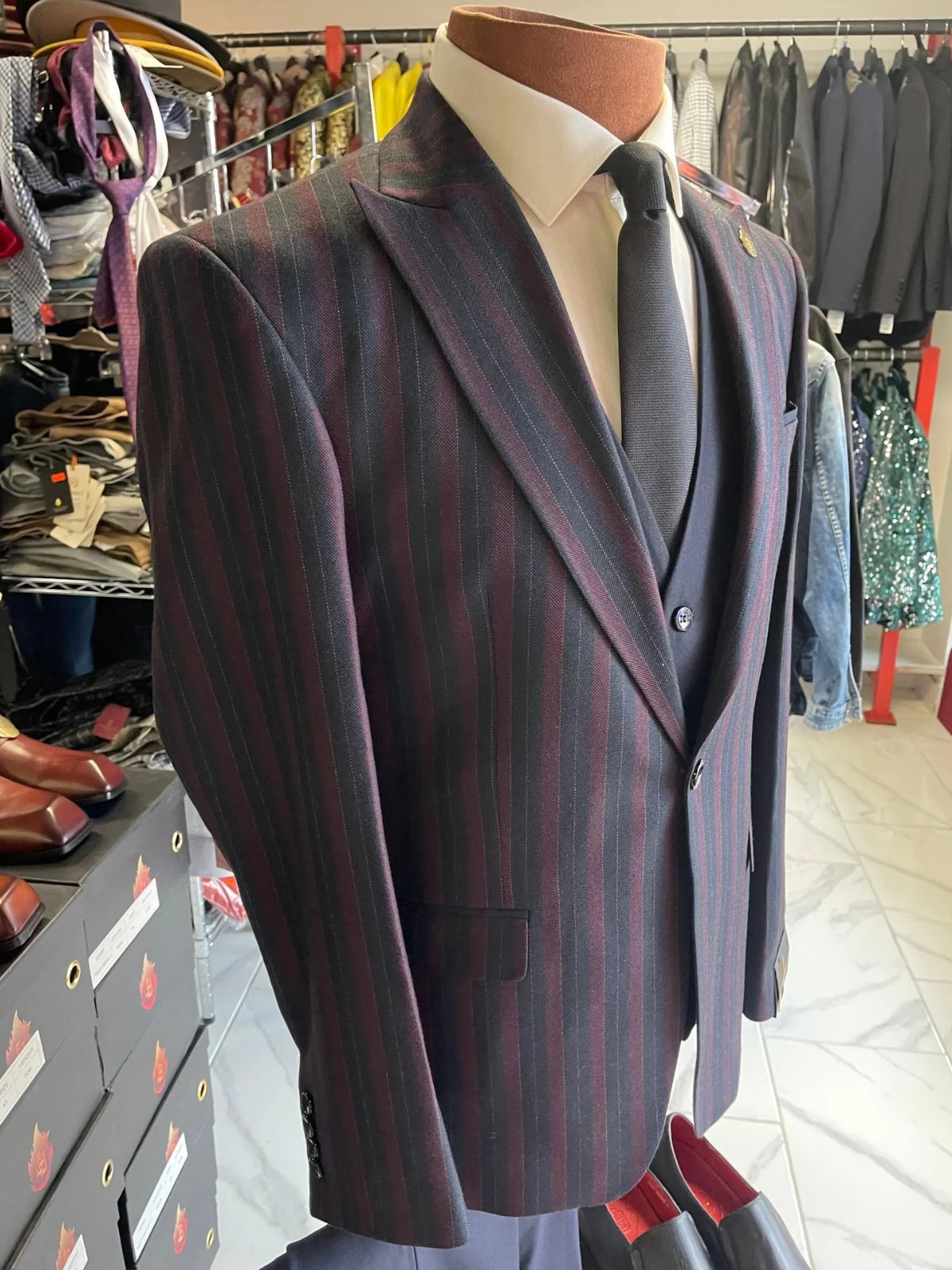 JB Dark Blue & Burgundy Striped Plaid Suit Set - Image 3
