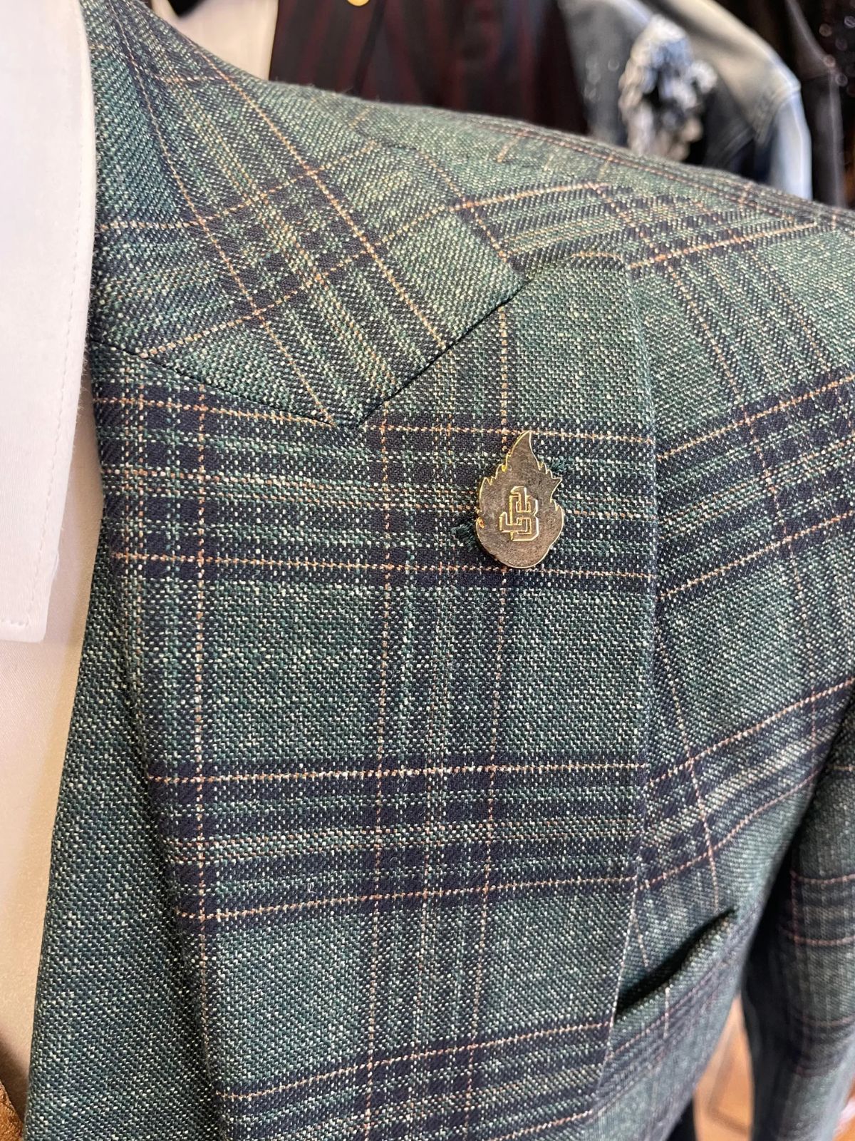 JB Olive Green and Black Plaid 3pc Suit Set - Image 5